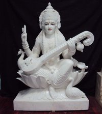 saraswati statue