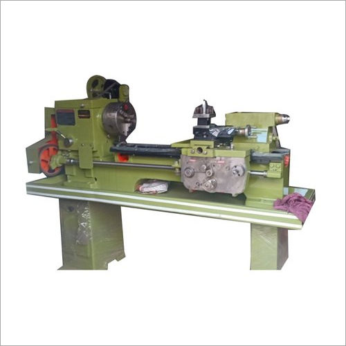 Automatic Gear Head Geared Lathe Machine