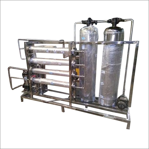 Stainless Steel Water Purification Machine Storage Capacity: 1000 Liter (L)