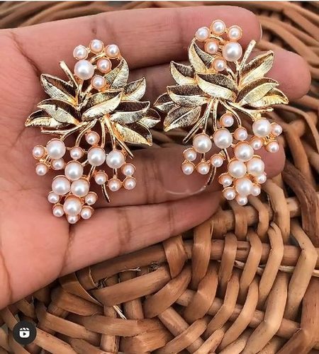 Trending Golden Flower Pearl Stud Earrings