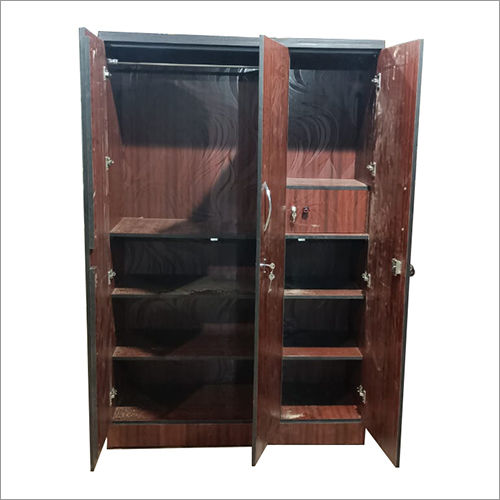 Customized Wooden Wardrobe