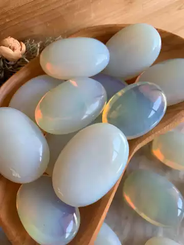 Opalite palm stones
