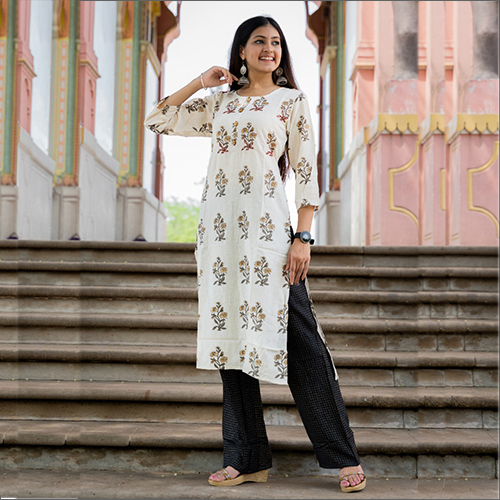 Ladies Designer Kurti In Navi Mumbai (New Bombay) - Prices, Manufacturers &  Suppliers
