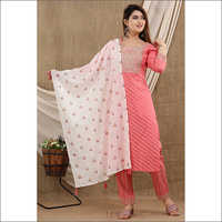 Ladies Printed Pant Suit