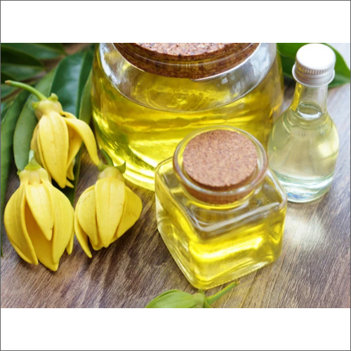 Ylang Ylang Essential Oil Ingredients: Herbal Extract
