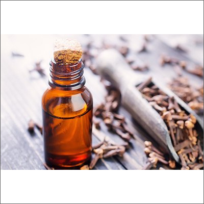 Clove Bud Essential Oil Ingredients: Herbal Extract
