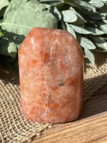 Sunstone free forms