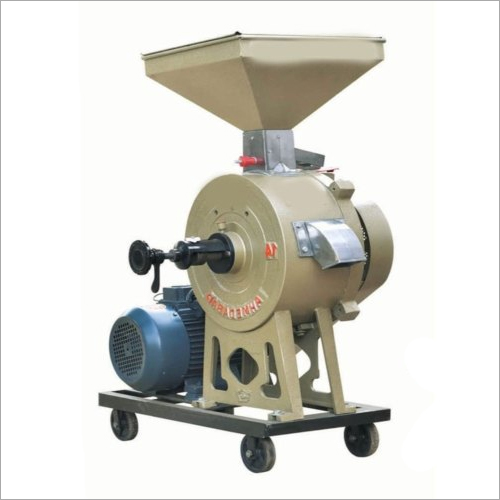 Commercial Stone Atta Chakki Capacity: 20 Kg/Hr