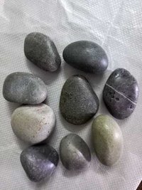 Dark smokey grey epoxy coating polished river pebbles stone with bulk quantity supplier capacity at lowest rate