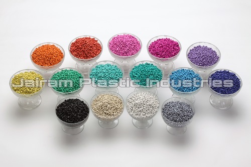 Polypropylene Granules - Color: Red