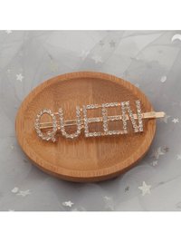 Vembley Designer Golden Queen Word
