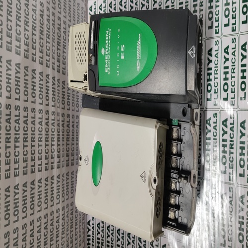 NIDEC CONTROL TECHNIQUES UNIDRIVE ES3401 15KW EMERSON CT ELEVATOR FREQUENCY INVERTER