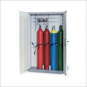 Gas Cylinder Cabinet By MED GAS N EQUIPMENT