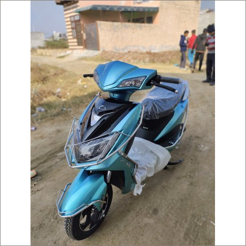Kinetic Zoom Two Wheeler Stainless Steel Guard Accessories