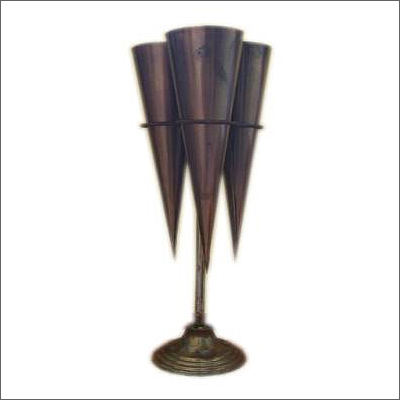 Metal 25X25X68Cm Flower Vase With Stand
