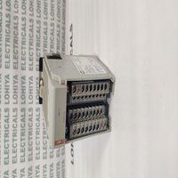 ALLEN BRADLEY 1769 IF8 ANALOG INPUT MODULE SER A