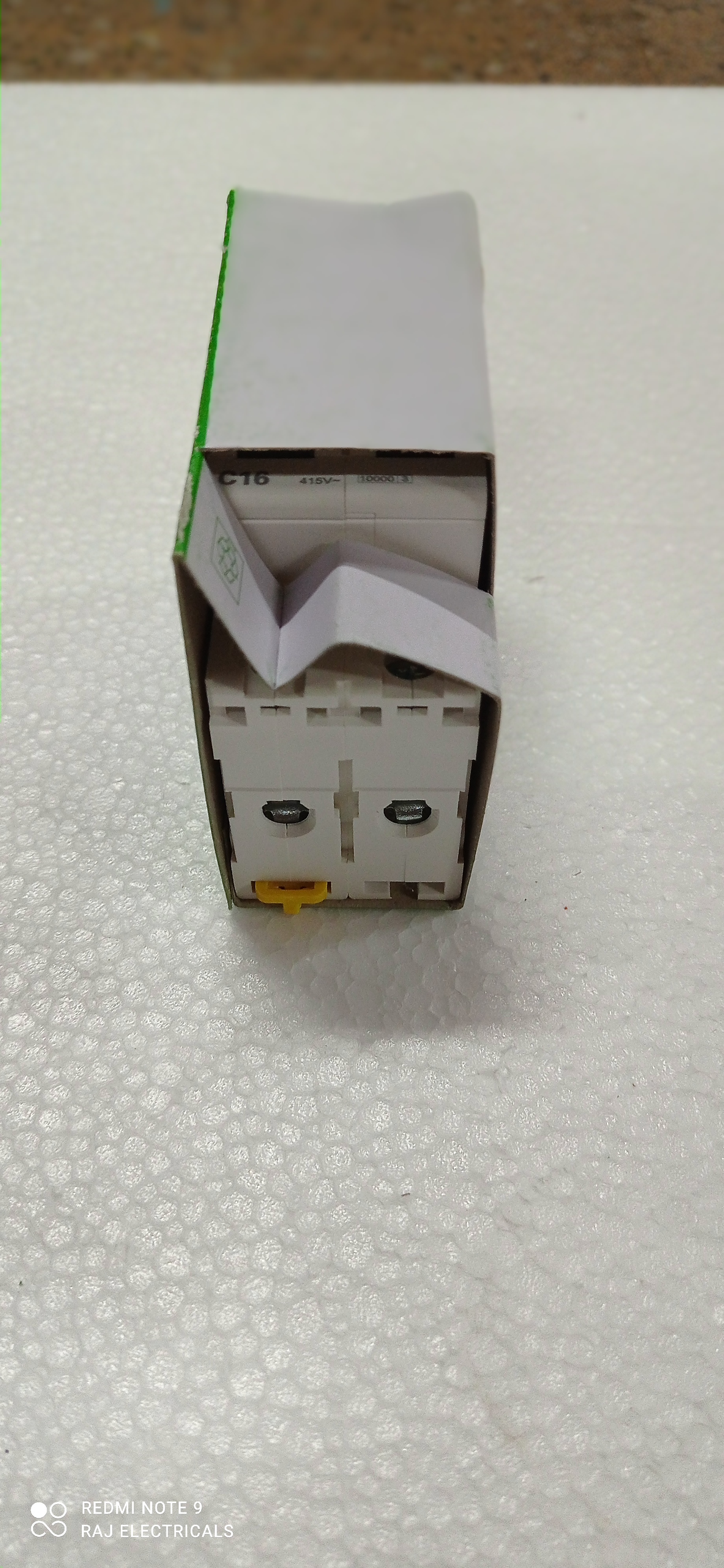 SCHNEIDER 16 AMP 2 POLE MCB