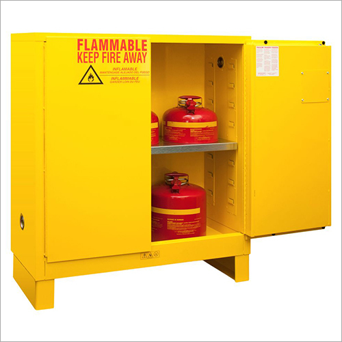 Chemical Storage Cabinet By SANJHAN SYNERGY