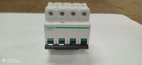SCHNEIDER 25 AMP 4 POLE MCB