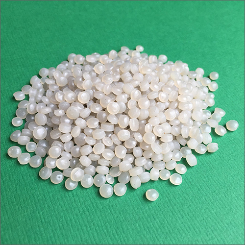 Natural Scaled LLDPE Granules