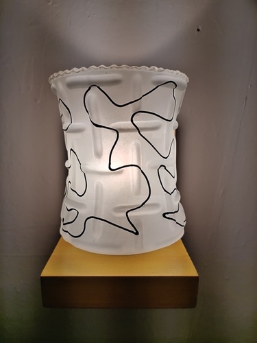 SVKD White Glass Wall Mounted Lamp