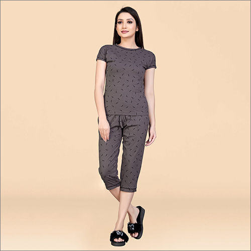 Ladies Cotton Capri Night Suit