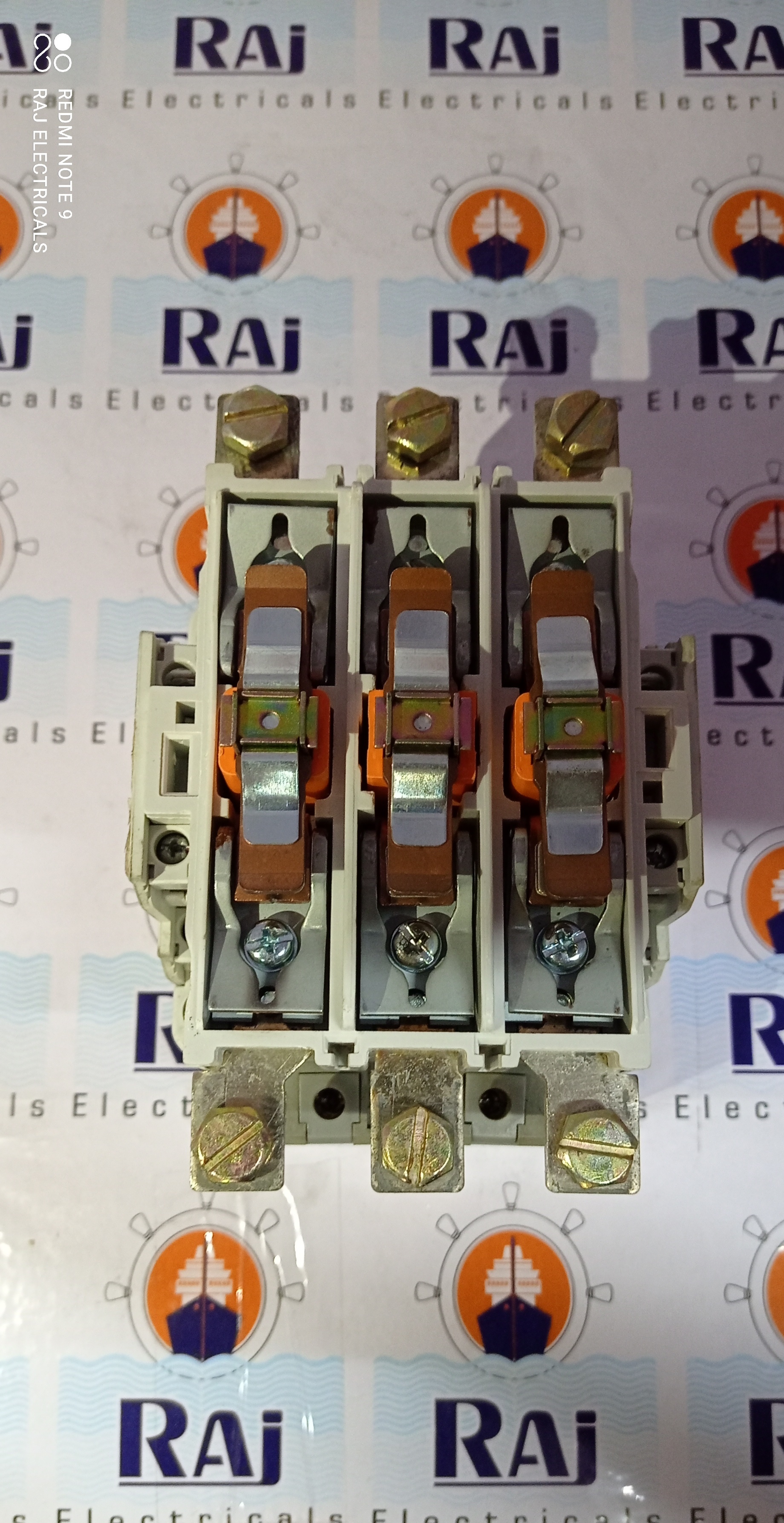 HYUNDAI HiMC 150 CONTACTOR