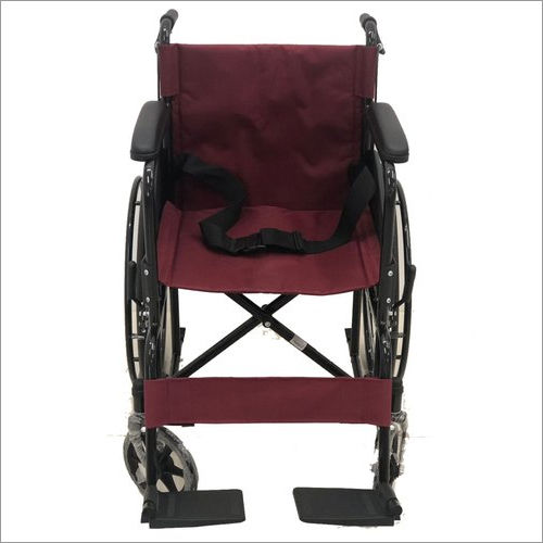 Manual Folding Wheelchair Weight: 100  Kilograms (Kg)