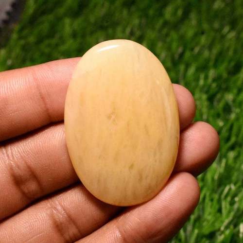 Yellow Aventurine palm stone