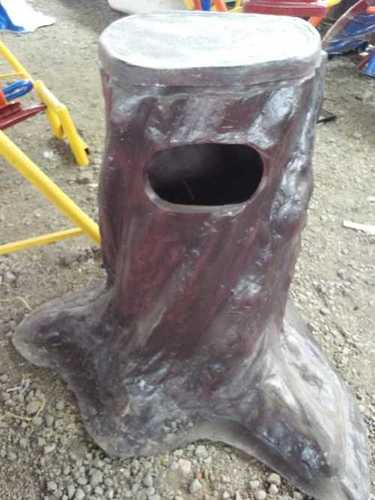 D10 FRP TREE SHEPE DUSTBINE