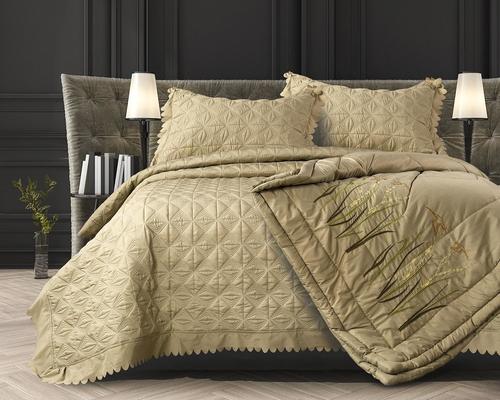 UPERIA Quilted Bedcover 4PCS  Set with Embroidery work