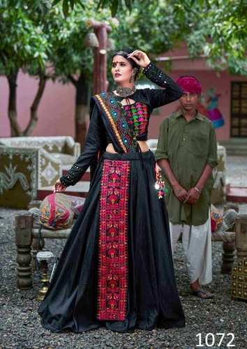 Navratri  1072 Designer Cotton Single Chaniya Choli Collection