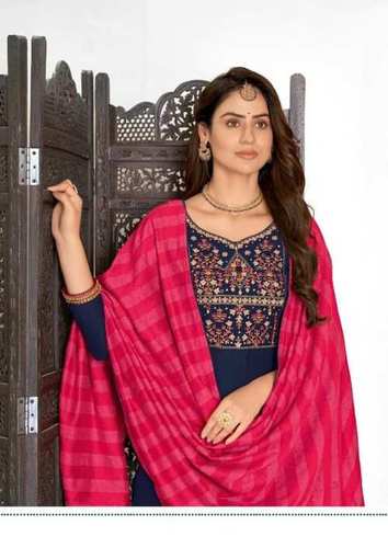 Parampara Silk Salwar Kameez