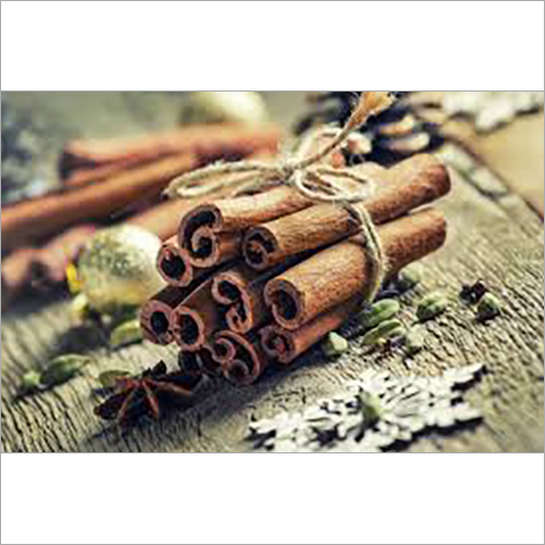 Dry Cinnamon By VEECEE INTEGRATORS