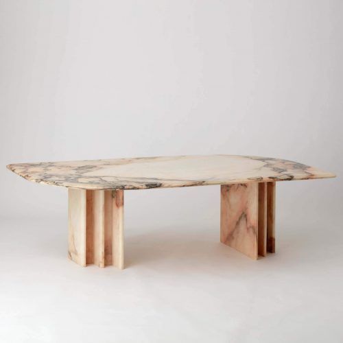 Signature Dining Table By GLASSKRAFT FURNITURE PRIVATE LIMITED