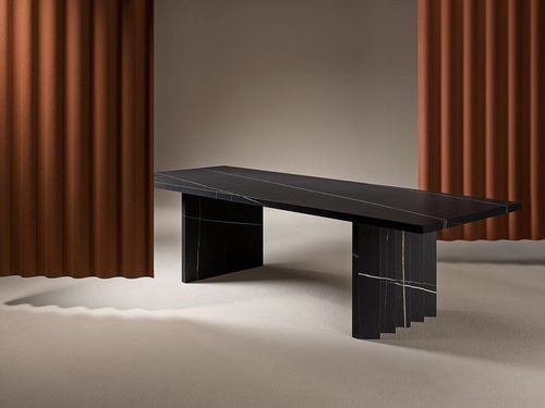 Miter Dining Table By GLASSKRAFT FURNITURE PRIVATE LIMITED