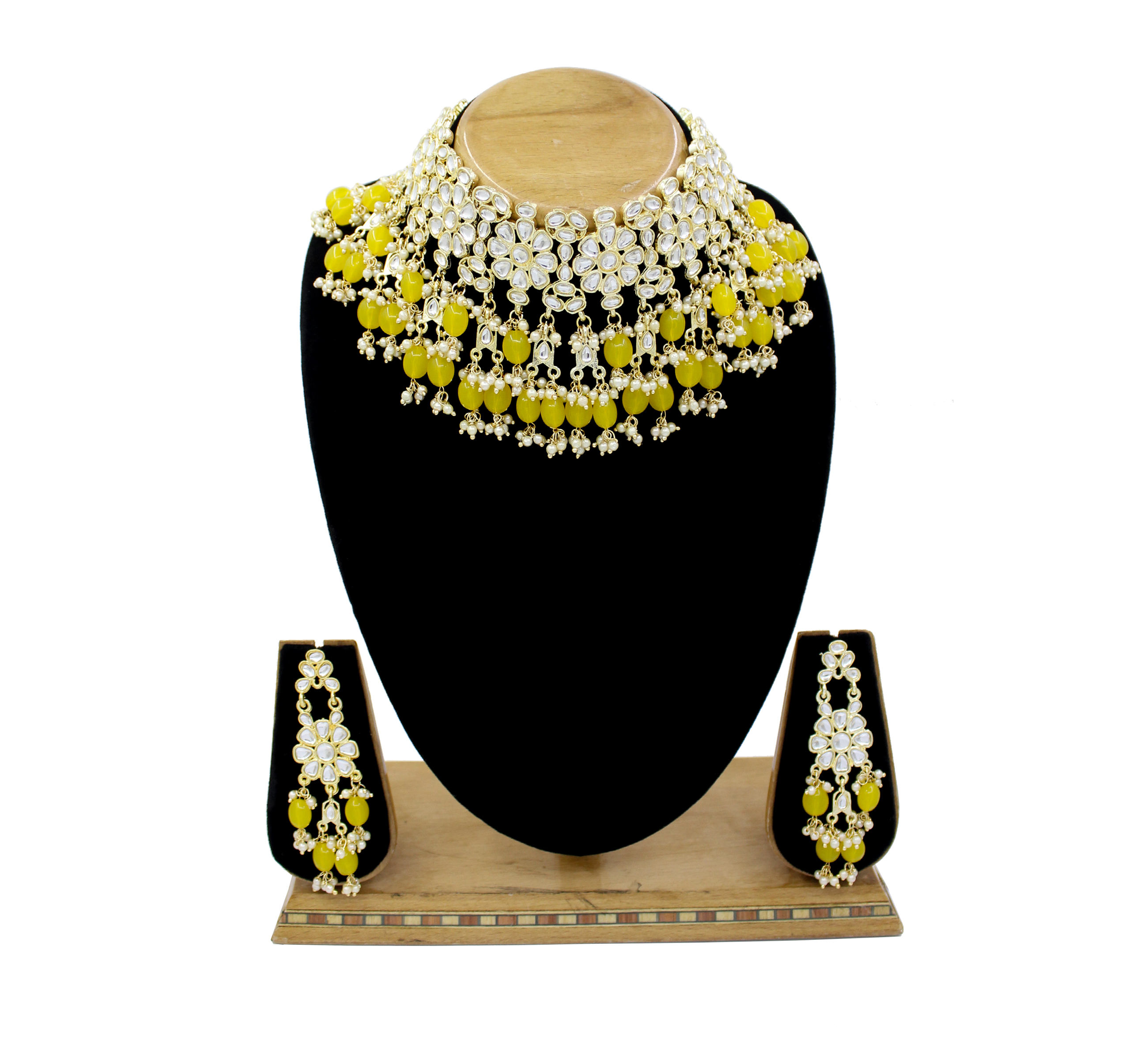 Wedding Collection Kundan Pearl Choker Jewellery Set for Women