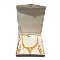 Ladies Necklace Box Design: Modern