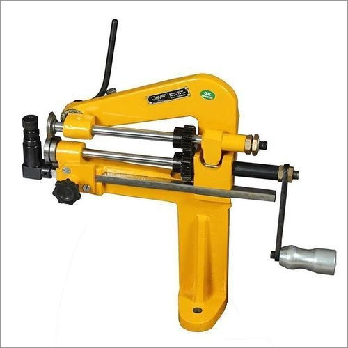 Gasket deals cutting machine