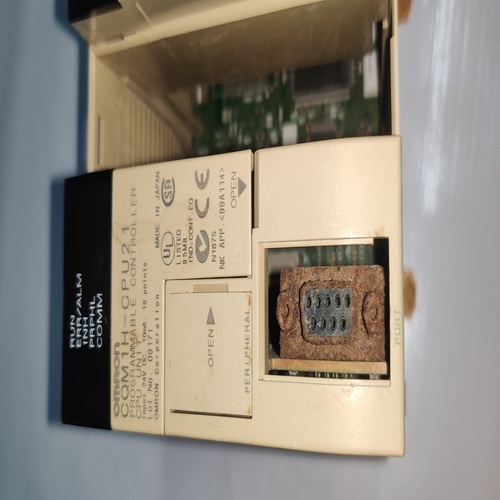 OMRON CQM1H-CPU21 PROGRAMMABLE CONTROLLER UNIT