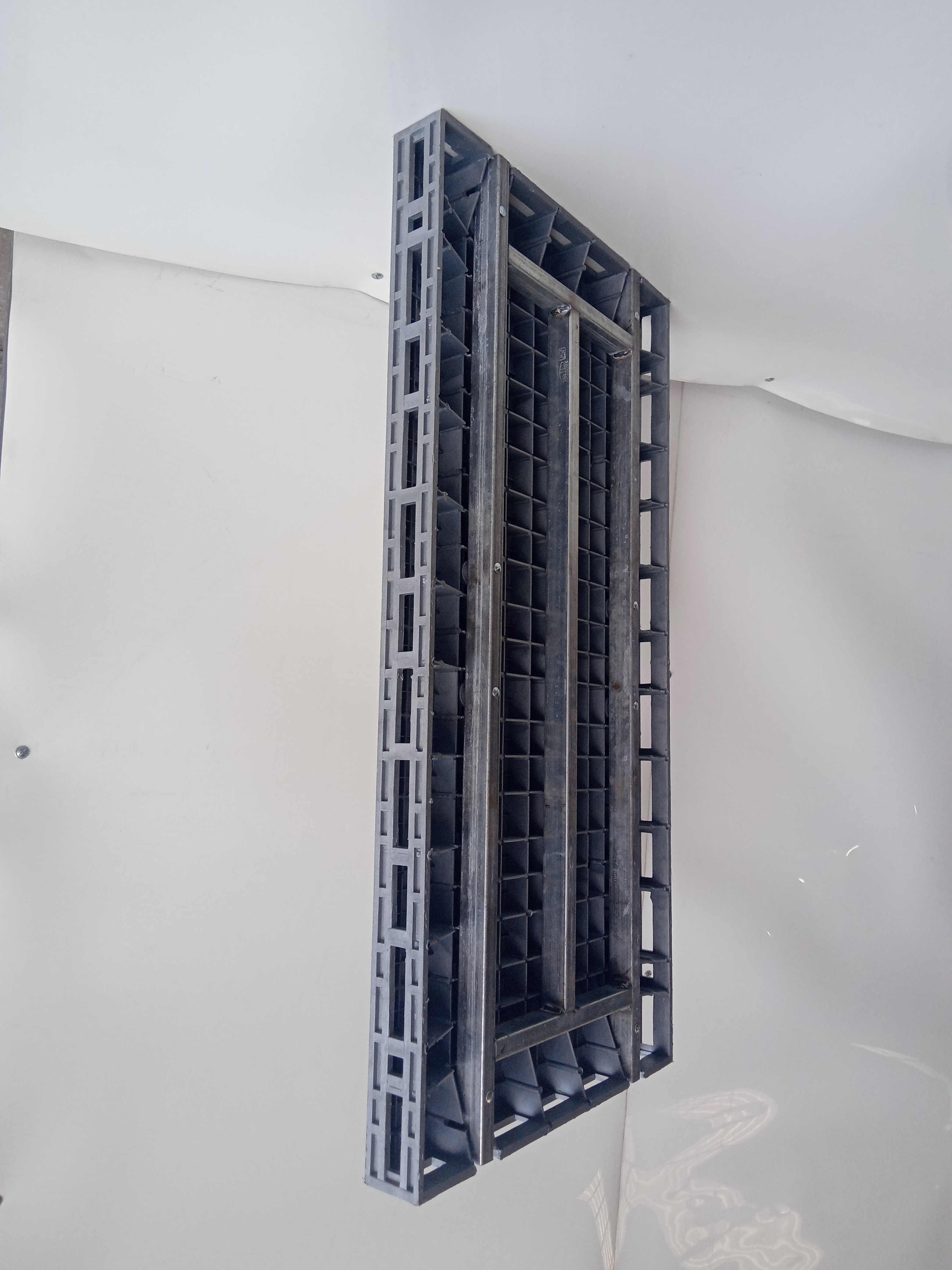 CONCRETE  FORMWORK