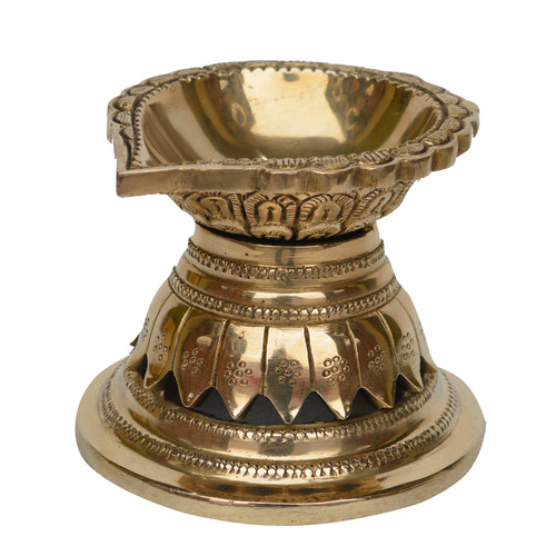 oli lamp Ethnic Design 4.5 Inches Brass Oil Diya with Base Temple Decor Home Decor Oil Diya Lamp Indian Handicraft Diya Handmade craft