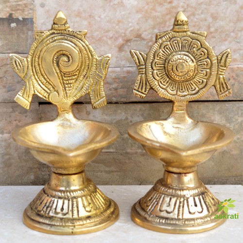 Shankh Chakra Diya Lamp 5 inch Home Temple Diya/ Handmade Brass Vishnu Lamp