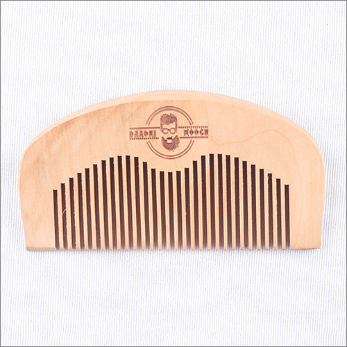 Wooden Beard Comb Application: Profesional
