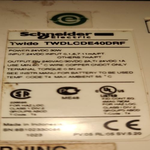 SCHNEIDER ELECTRIC TWDLCDE40DRF TWIDO PLC DRIVE