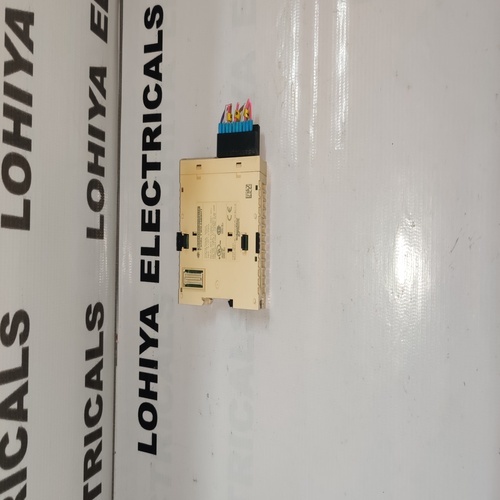 SCHNEIDER TELEMECANIQUE TWDAMI8HT TWIDO ANALOG INPUT MODULE