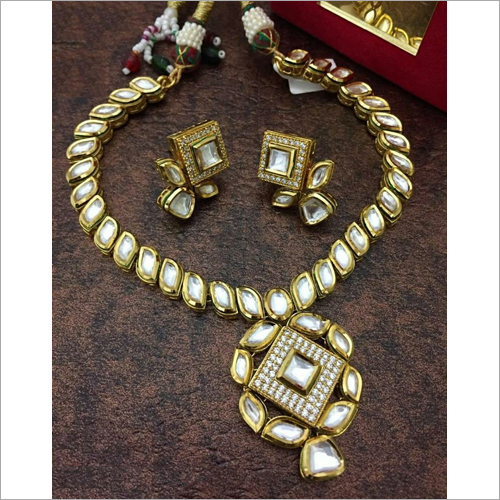 Fancy Imitation Necklace Set