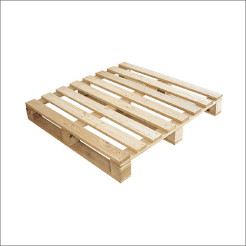 Rectangular Pinewood Pallet