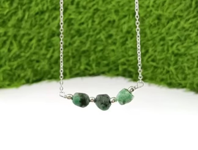 Natural Raw Emerald Necklace Healing Raw Crystal Necklace Birthday Gift for Her June Birthstone Necklac