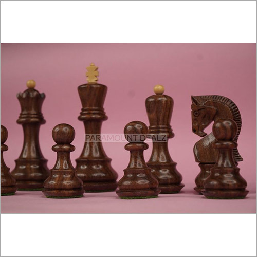 Paramount Dealz Russian Zagreb 59 Inch Wooden Chess Pieces
